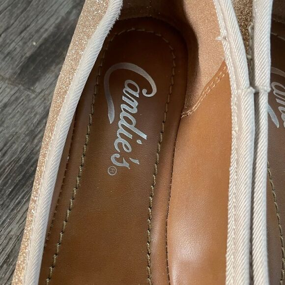 Candies Gold Metallic Flats Size 6M EUC - Picture 2 of 6